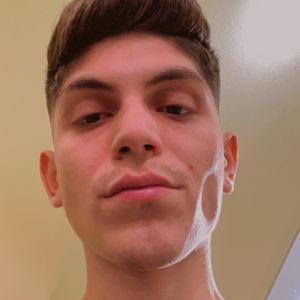 Meet your Posher, Richi